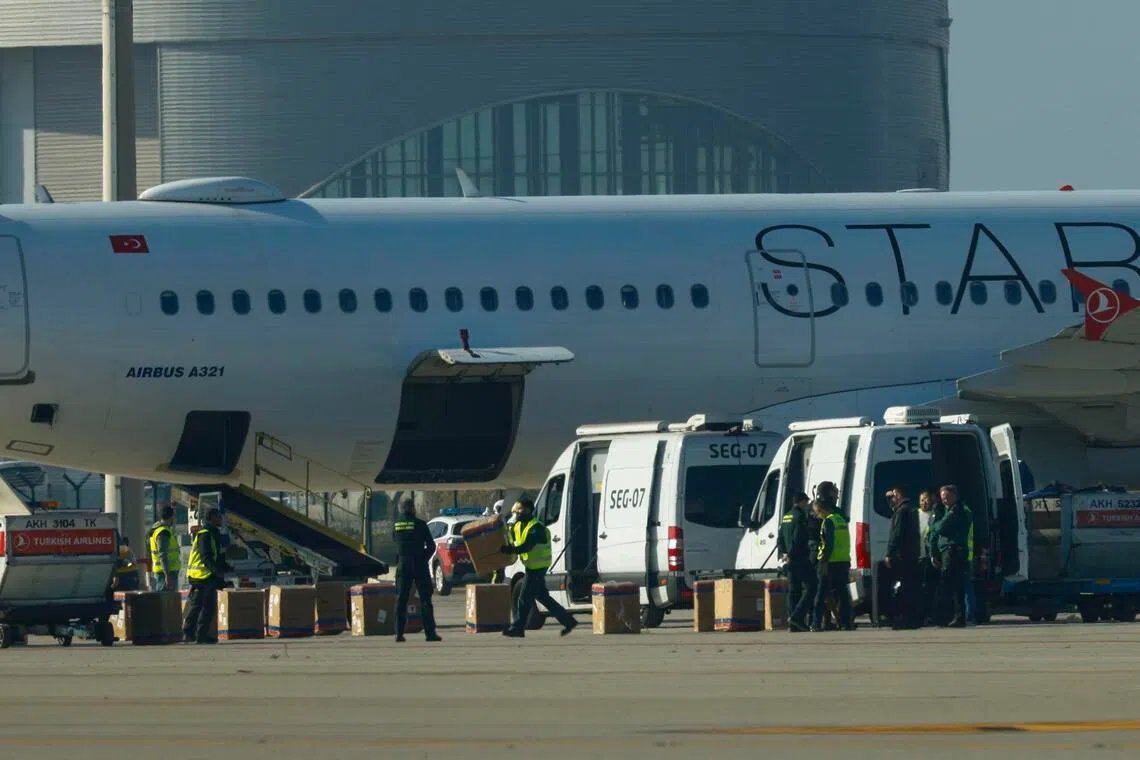 Amenaza de bomba falsa en vuelo de Turkish Airlines provoca aterrizaje de emergencia en El Prat