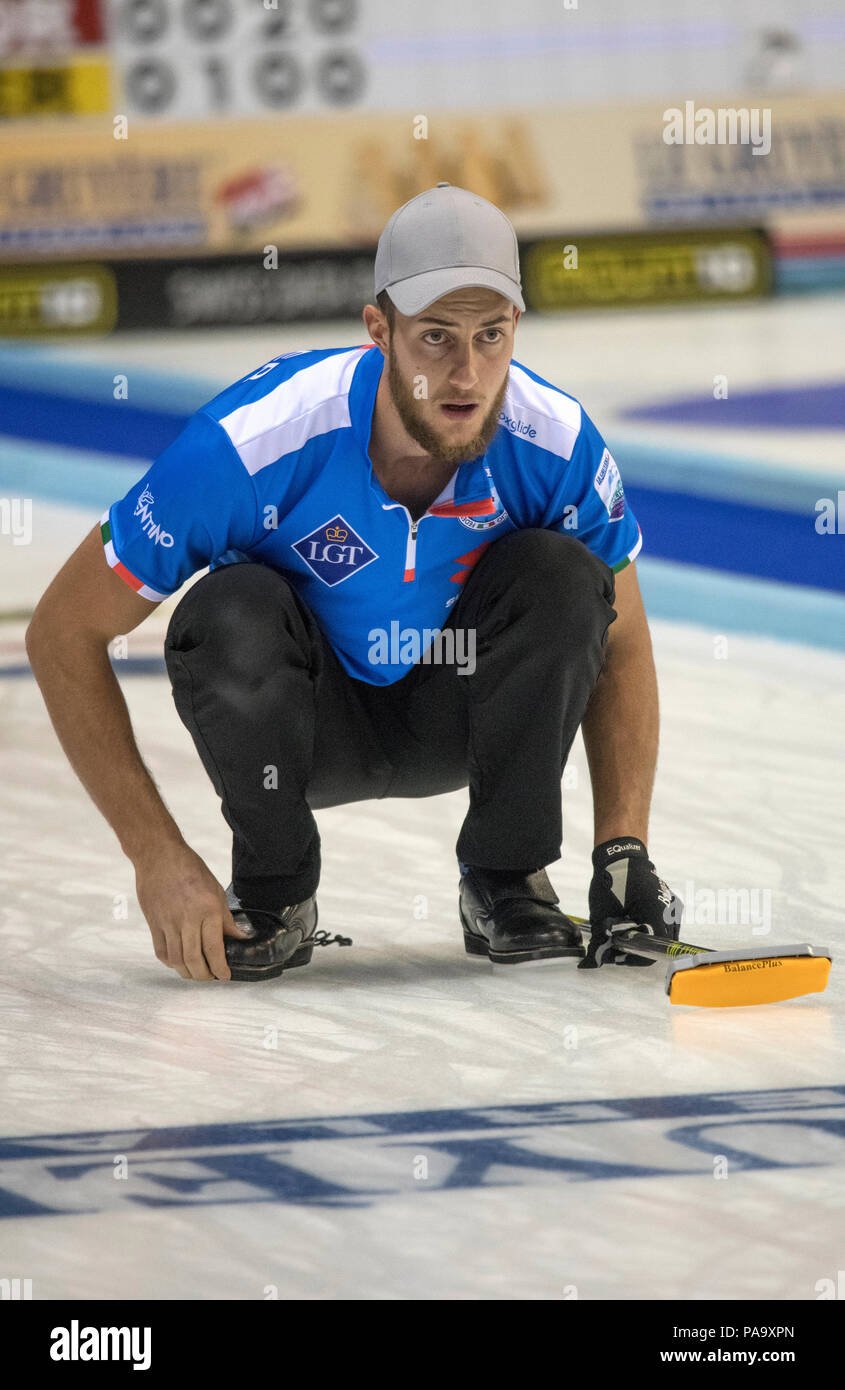 Amos Mosaner: il campione trentino del curling pronto per Milano Cortina 2026