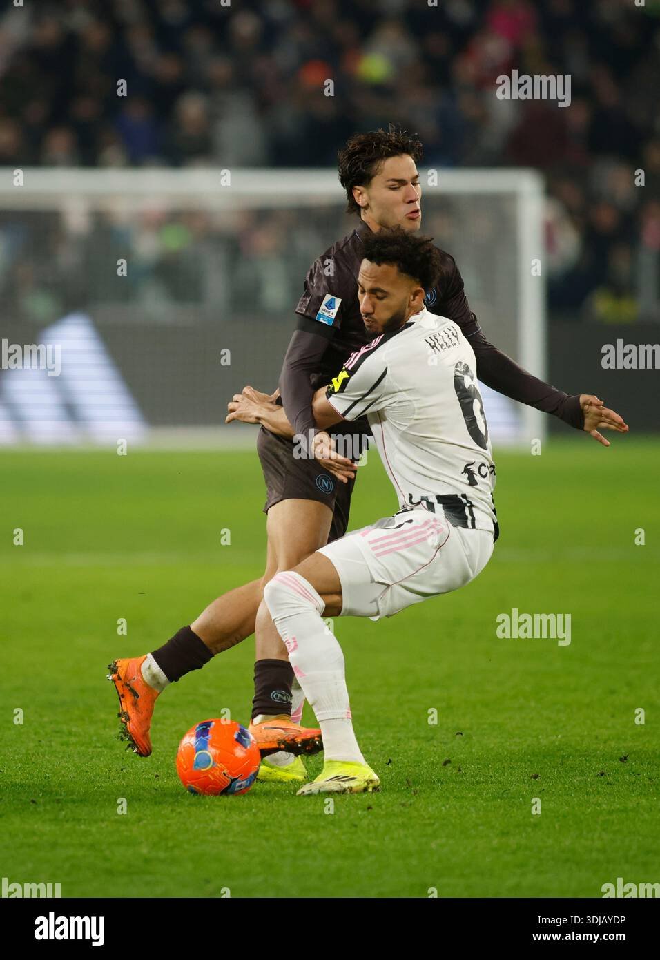 Antonio Vergara: il talento napoletano che illumina il Napoli nella Serie A 2025/2026