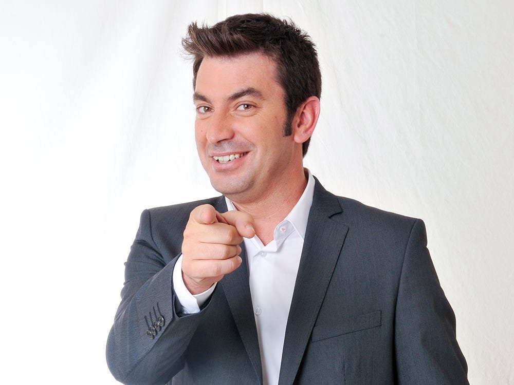 Arturo Valls: La Trayectoria de un Comunicador Versátil que Conquistó la Televisión Española