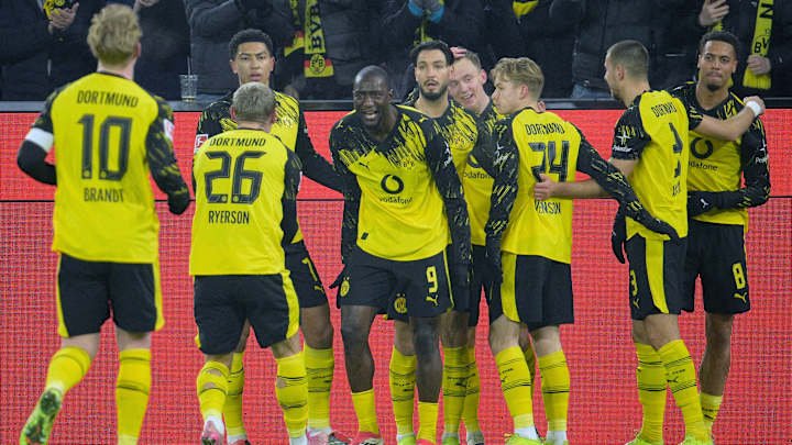 Borussia Dortmund-Atalanta: Sfida Infuocata nei Playoff di Champions League