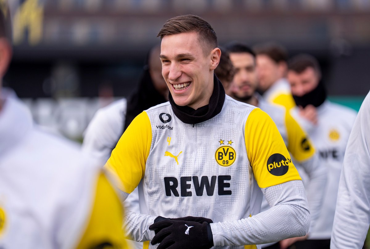 Borussia Dortmund-Atalanta: Sfida Infuocata nei Playoff di Champions League