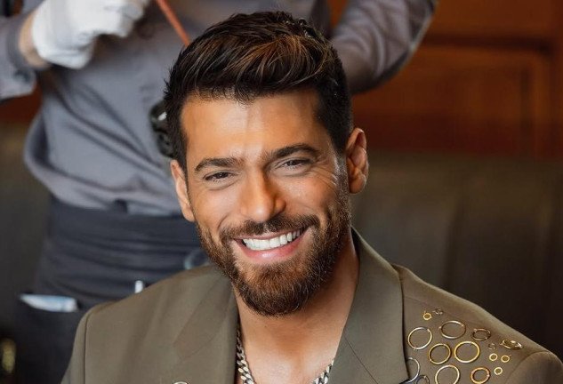 Can Yaman: Del Despacho de Abogado a Estrella Internacional del Cine Turco