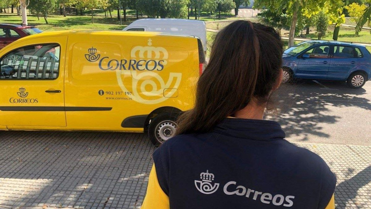 Correos en 2026: Subidas de tarifas, nuevas convocatorias de empleo y expansión estratégica
