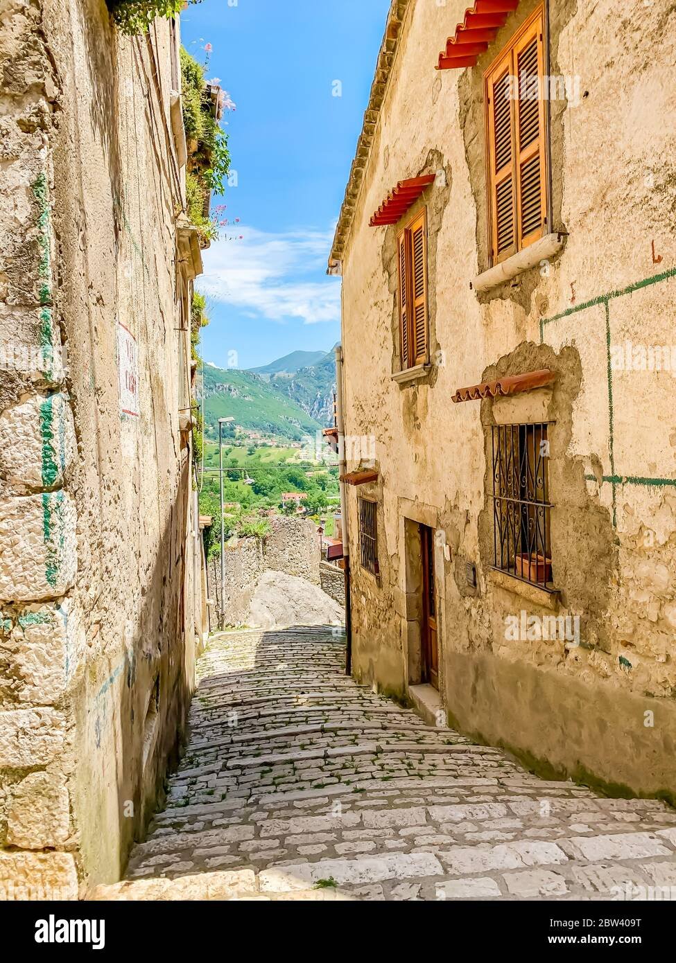 Cusano Mutri: il borgo incantato del Matese tra i più belli d’Italia