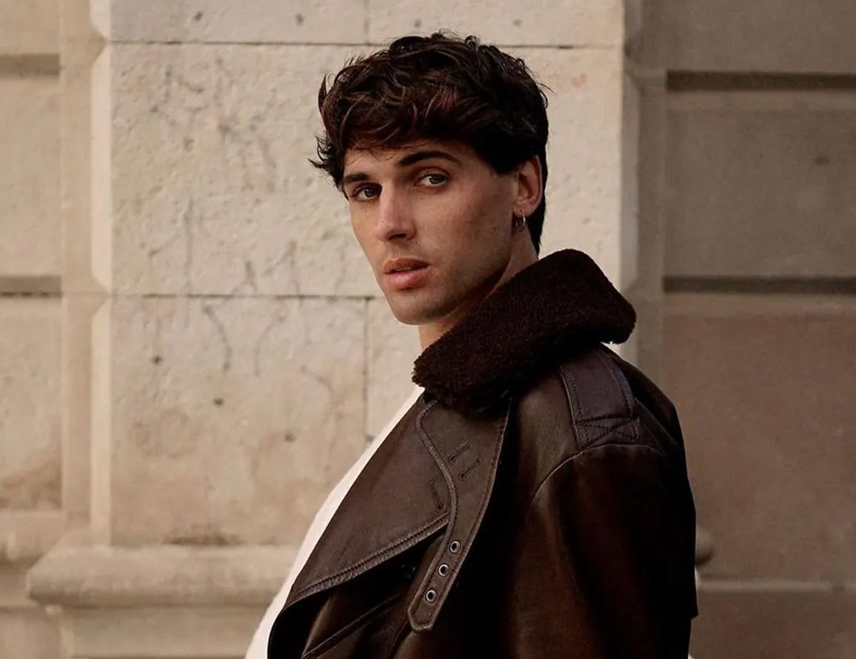 Daniel Illescas: El influencer aventurero que conquista el mundo y emociona con su abuela