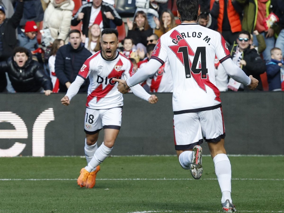 El aplazamiento del Rayo Vallecano vs Real Oviedo: un partido suspendido por el mal estado del terreno de juego