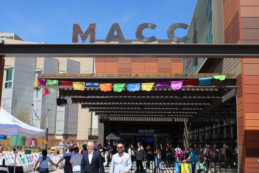 El Paso: La Ciudad Fronteriza que Define las Dinámicas México-EE.UU.