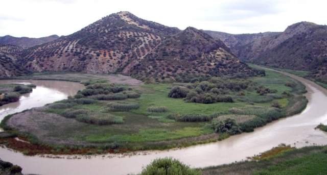 El Río Genil: El Segundo Río Más Largo de Andalucía y su Importancia Actual
