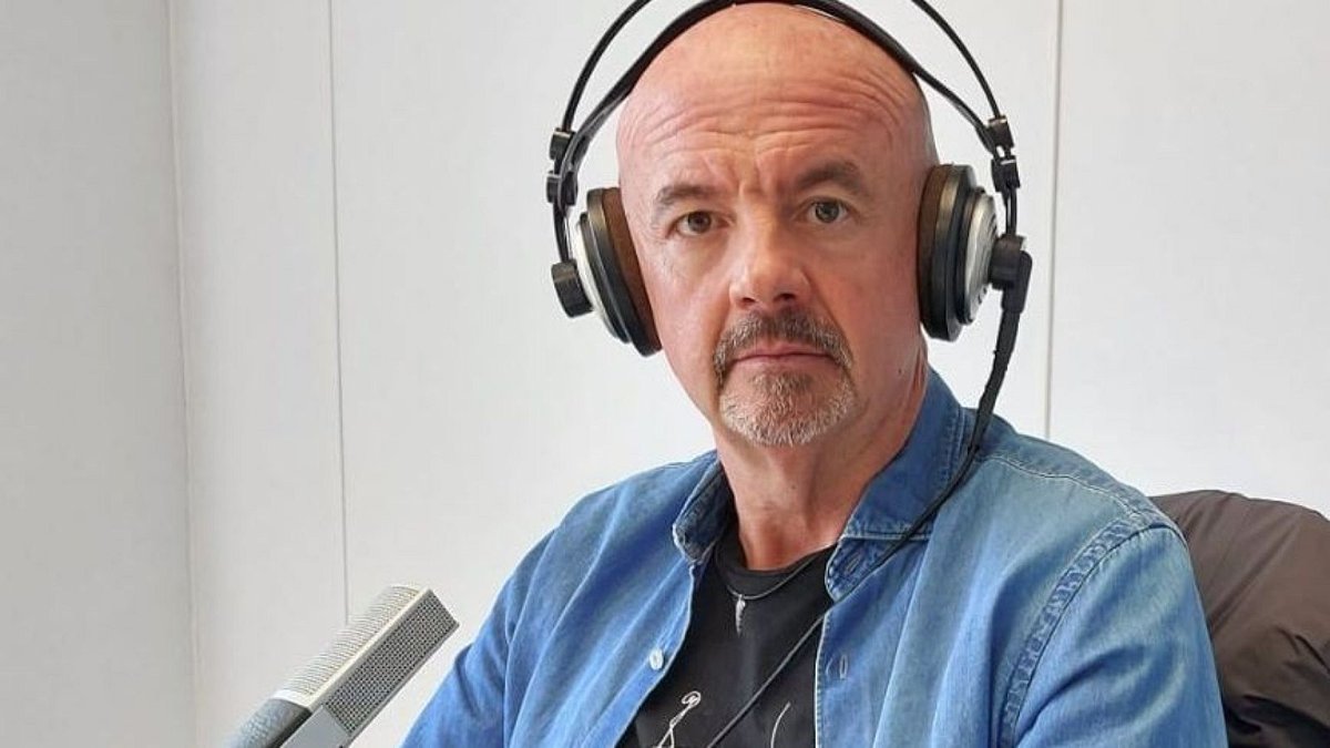 Fallece Carlos Hernández de Miguel, el periodista incansable de la memoria histórica