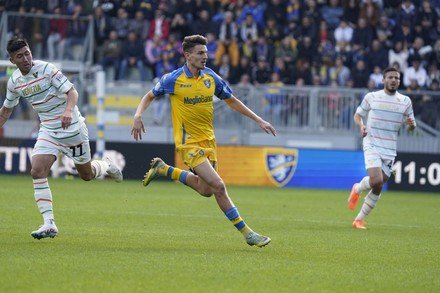 Frosinone-Venezia: lo scontro al vertice della Serie B per la leadership
