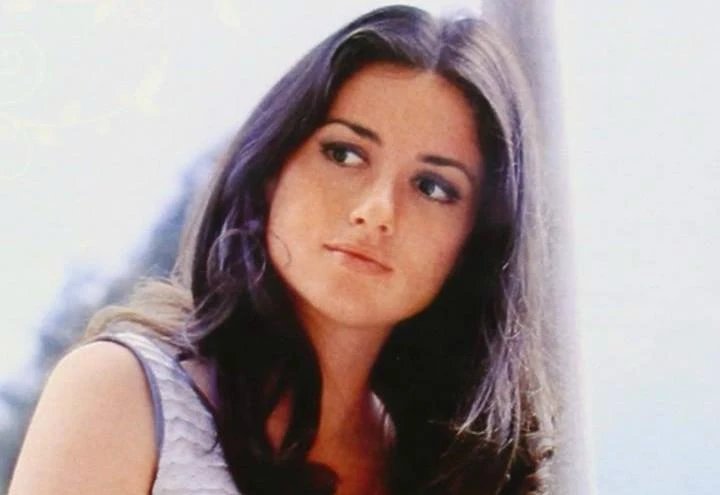 Gigliola Cinquetti: l'enfant prodige della musica italiana tra successi eterni e confessioni recenti