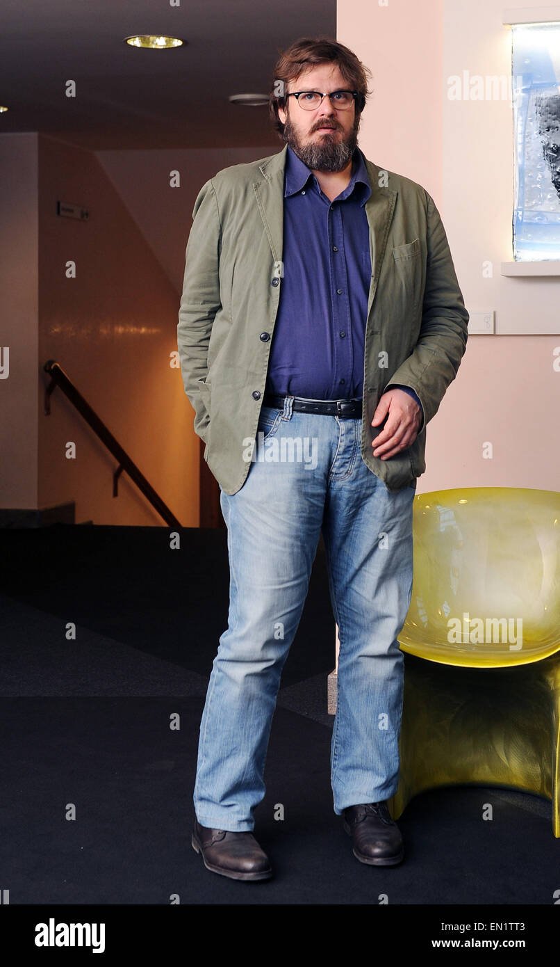 Giuseppe Battiston: l'attore friulano tra teatro, cinema e premi prestigiosi