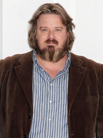 Giuseppe Battiston: l'attore friulano tra teatro, cinema e premi prestigiosi