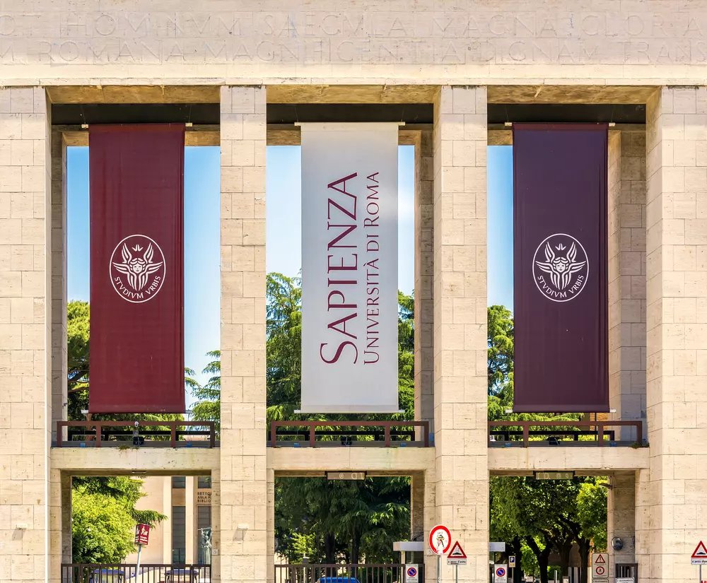 Infostud: Il Portale Studentesco della Sapienza Sotto Attacco Hacker