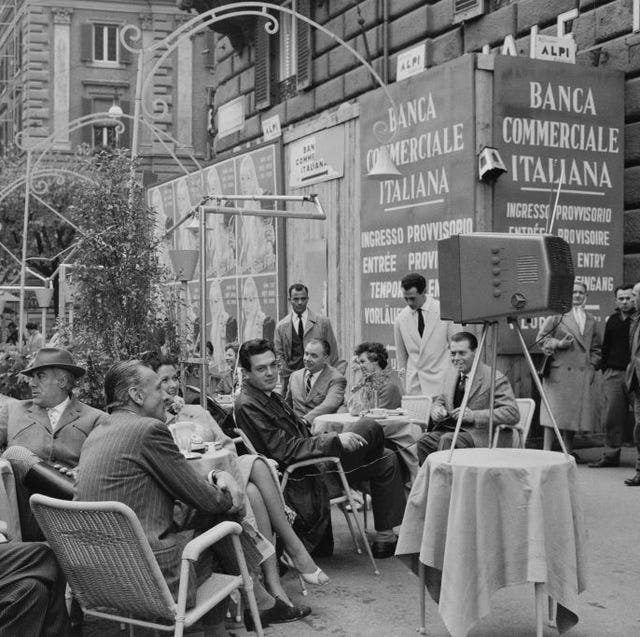 Italia 1: La Storia di un Canale Iconico della Televisione Italiana