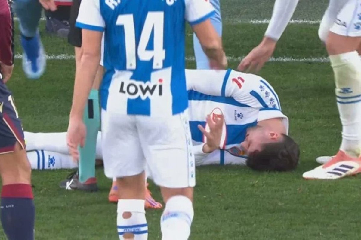 Javi Puado: Adiós a la temporada por rotura de ligamento cruzado