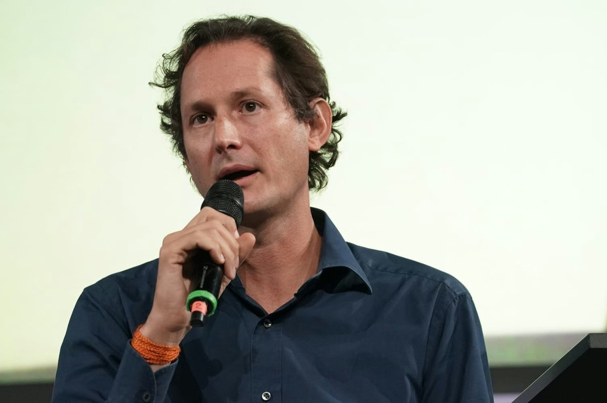 John Elkann: il leader della dinastia Agnelli tra automobili, finanza e controversie familiari