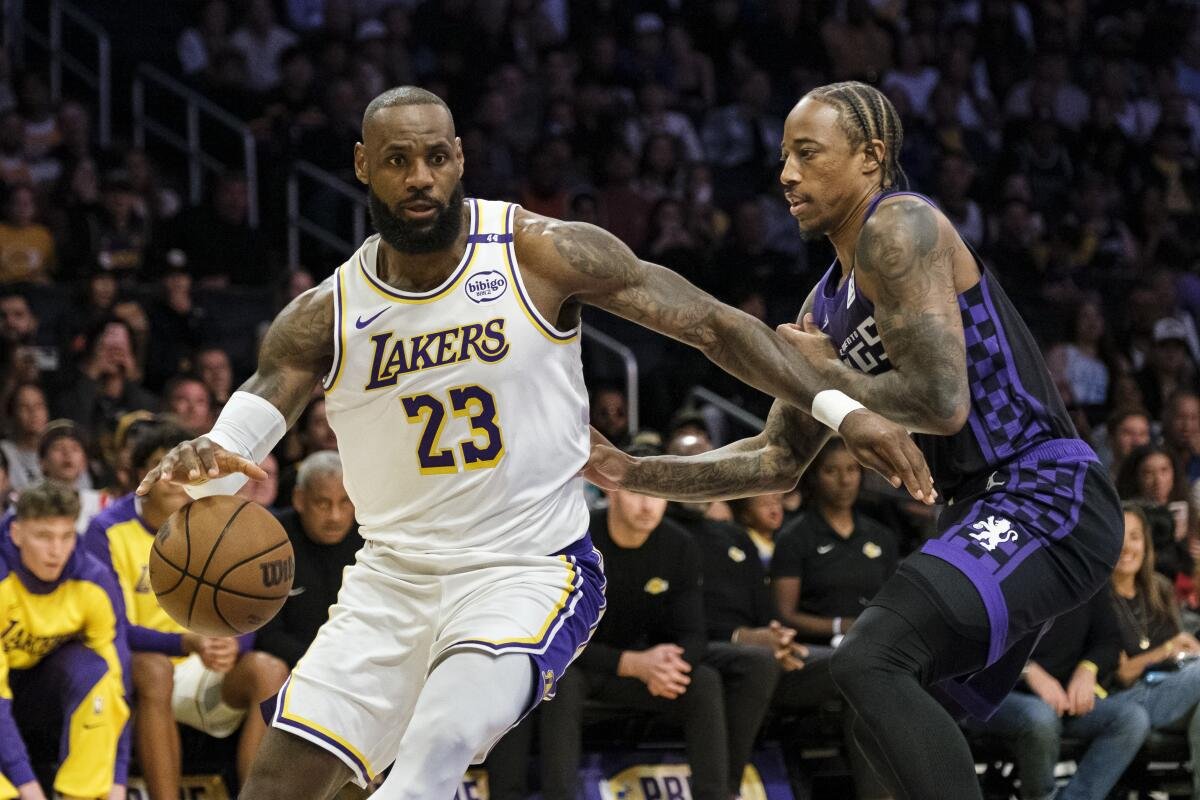 Kings vs Lakers: La rivalità che infiamma la NBA