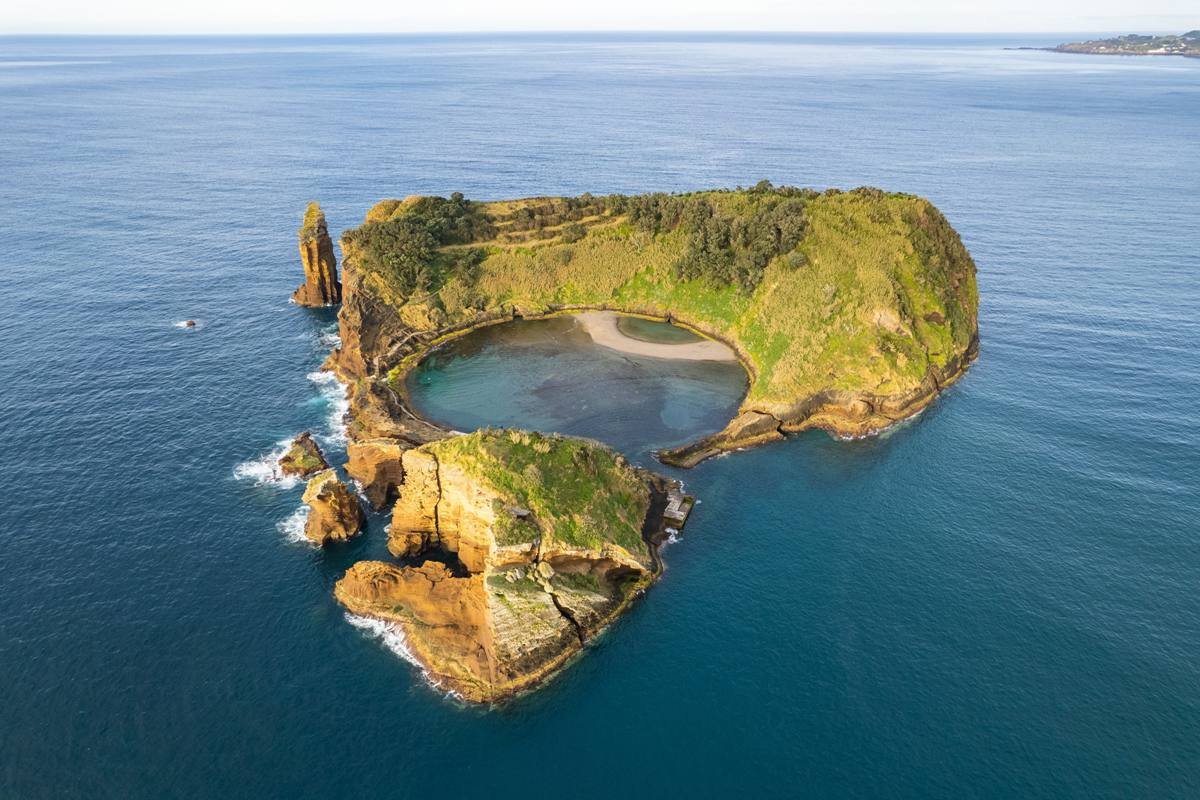 Le Azzorre: Un Arcipelago di Bellezza Vulcanica nel Cuore dell'Atlantico