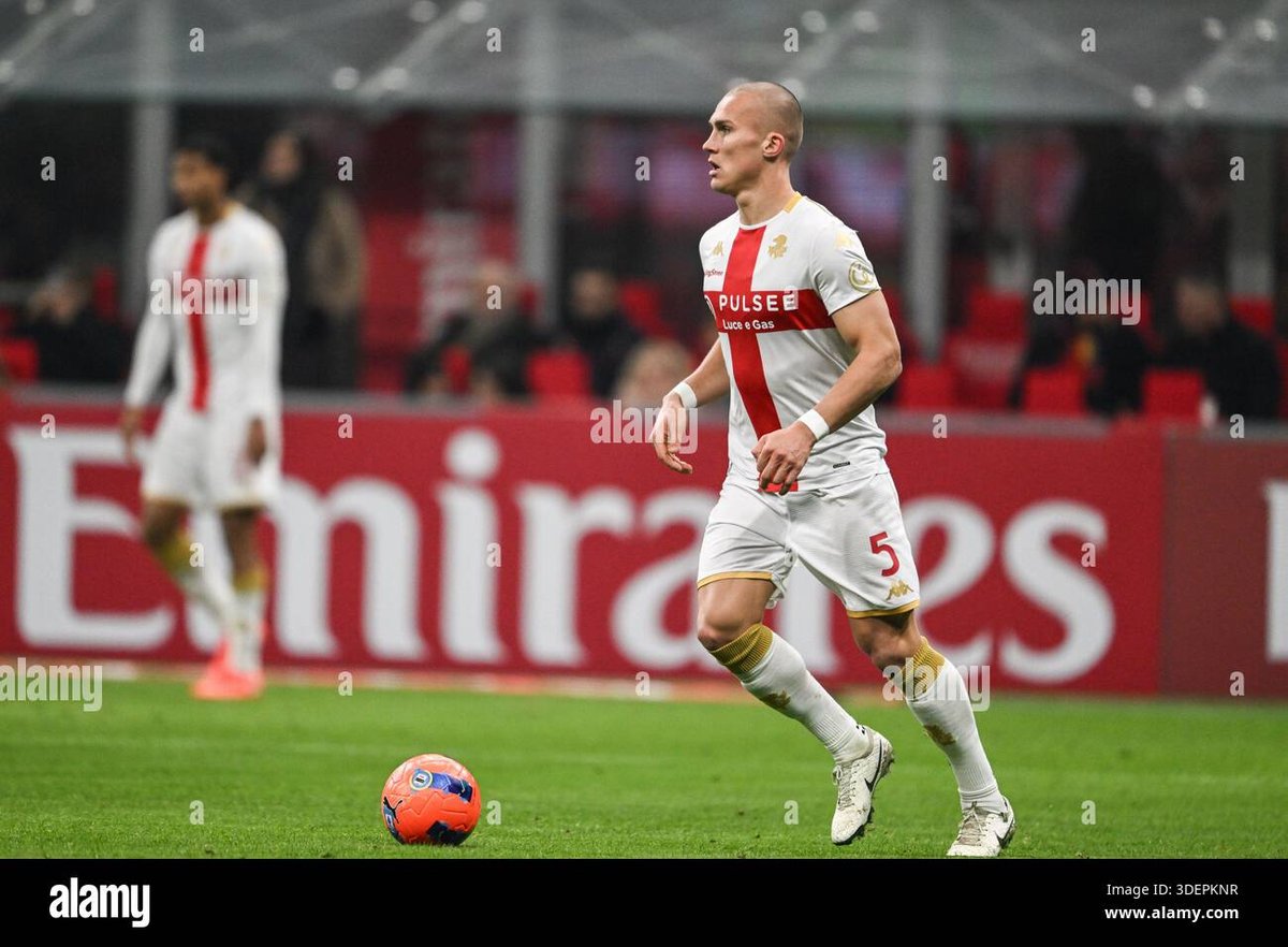 Leo Østigård: il ritorno del difensore norvegese al Genoa e il suo impatto in Serie A