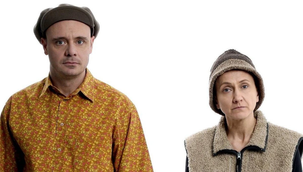 Leonardo Manera: il cabarettista milanese che ha conquistato Zelig e il teatro