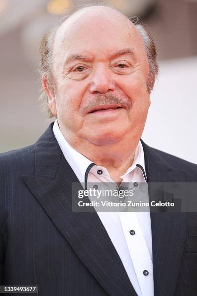 Lino Banfi: il nonno d'Italia tra commedia sexy e fiction cult