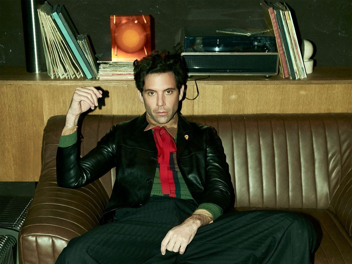 Mika: El cantante libanés que conquistó el mundo con su pop vibrante y su historia de superación