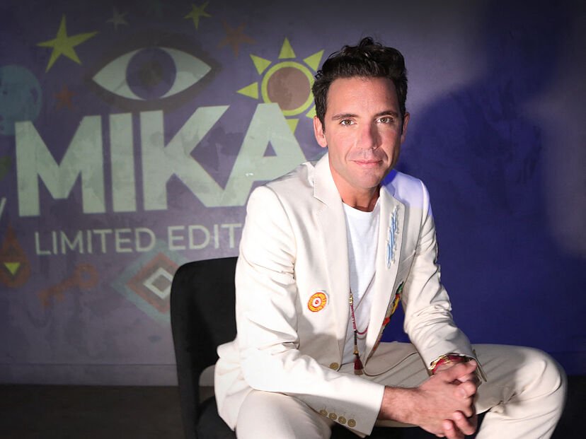Mika: El cantante libanés que conquistó el mundo con su pop vibrante y su historia de superación