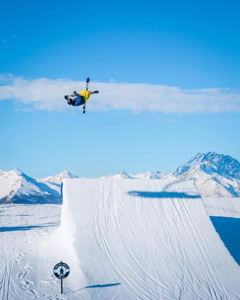 Miro Tabanelli: il giovane fenomeno dello sci freestyle italiano