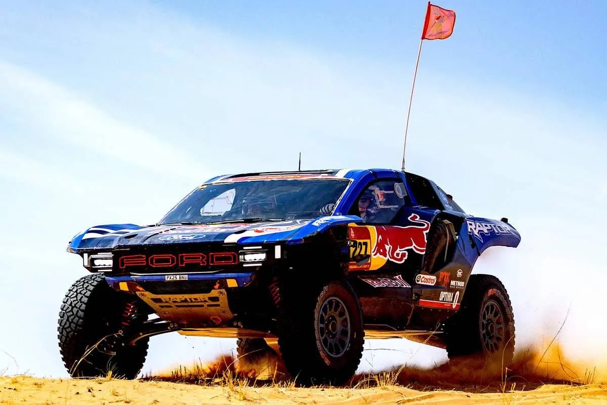 Nani Roma lidera el Rally Dakar 2026: El español al mando con Ford