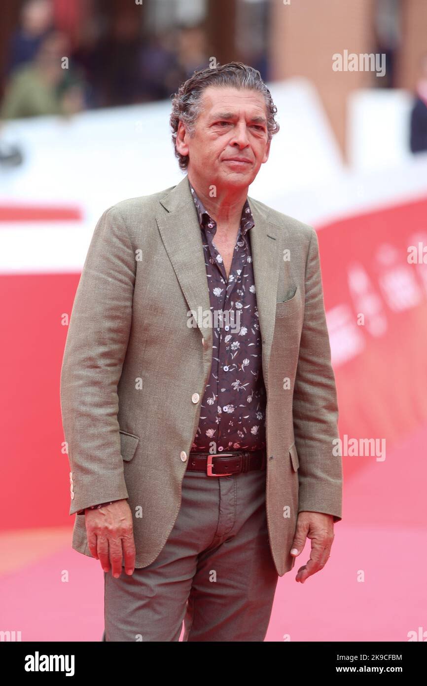 Ninni Bruschetta: l'attore siciliano tra cinema, teatro e interpretazioni indimenticabili