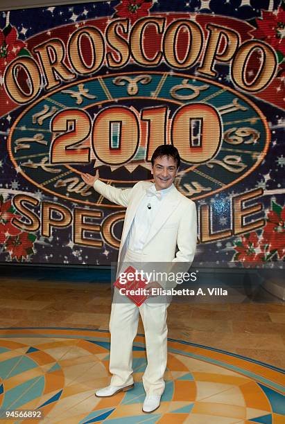 Oroscopo Paolo Fox: Previsioni Astrologiche per Gennaio 2026