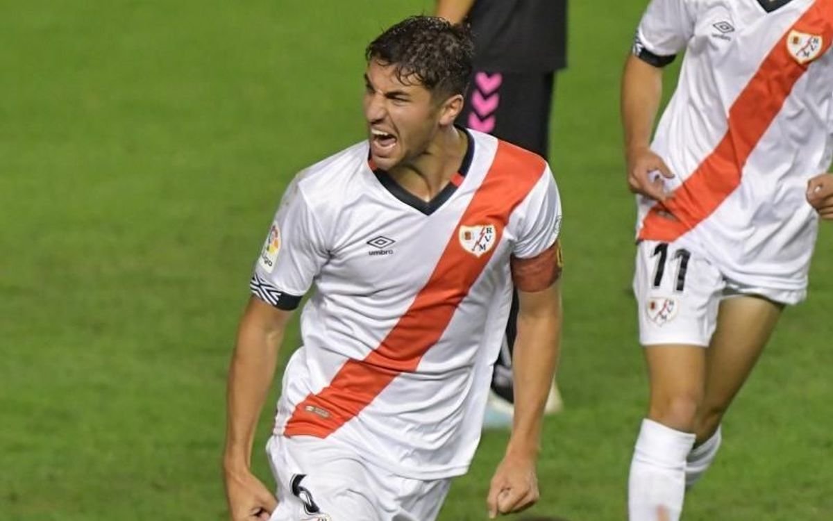 Rayo Vallecano: El orgullo franjirrojo de Vallecas