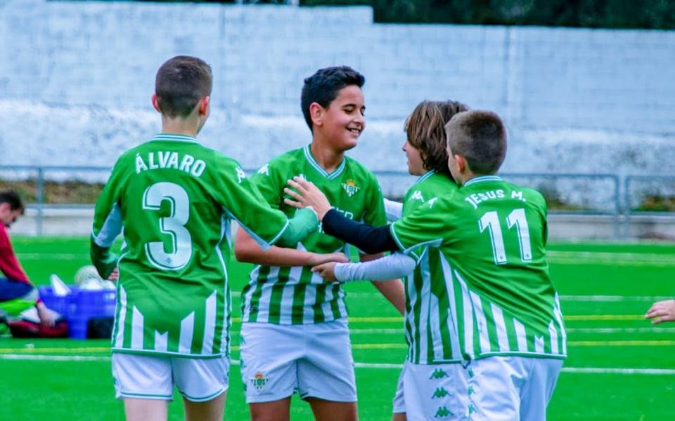 Real Betis Balompié: Octavos de Copa del Rey y el mercado de fichajes en ebullición