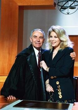 Rita Dalla Chiesa: la conduttrice simbolo di Forum e figlia del generale Dalla Chiesa