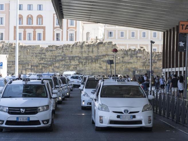 Sciopero 13 gennaio 2026: trasporti, scuola e taxi a rischio in tutta Italia