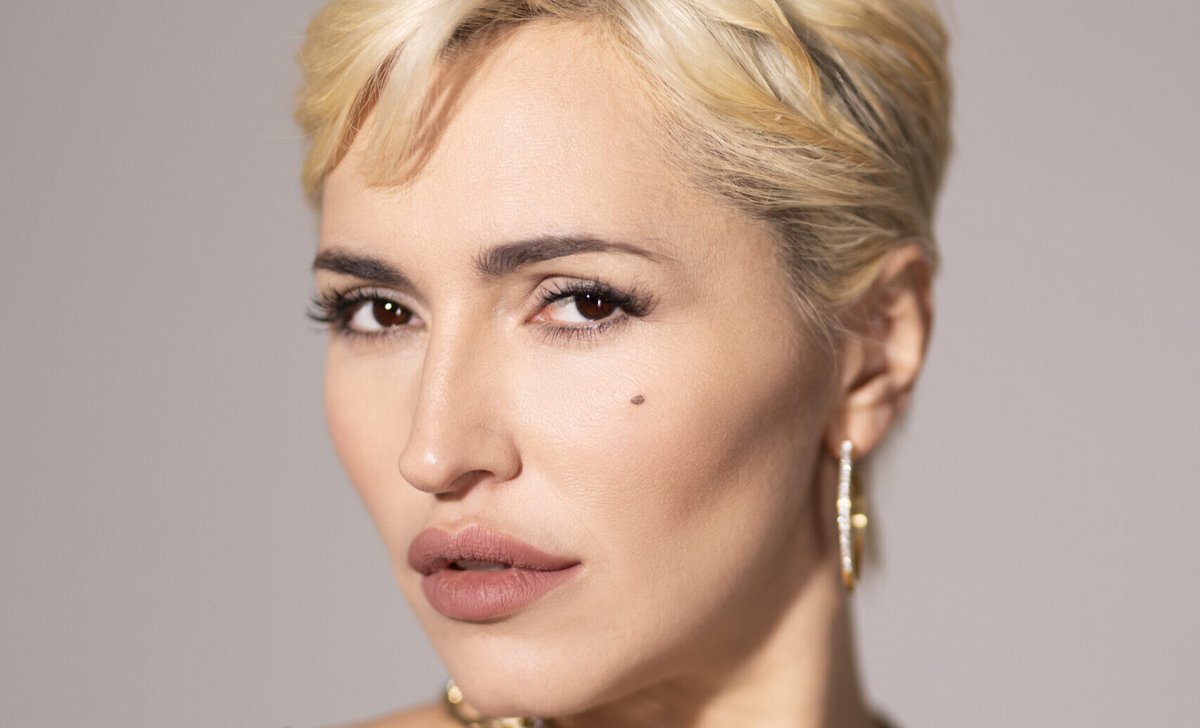 Serena Brancale: la cantautrice barese pronta a conquistare Sanremo 2025