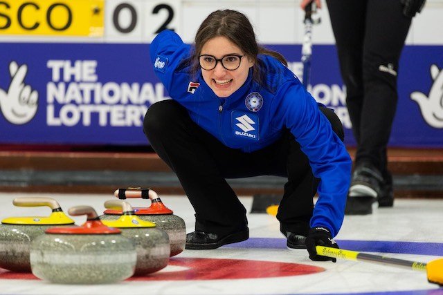 Stefania Constantini: la skip d'oro del curling italiano