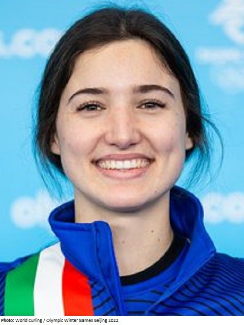 Stefania Constantini: la skip d'oro del curling italiano
